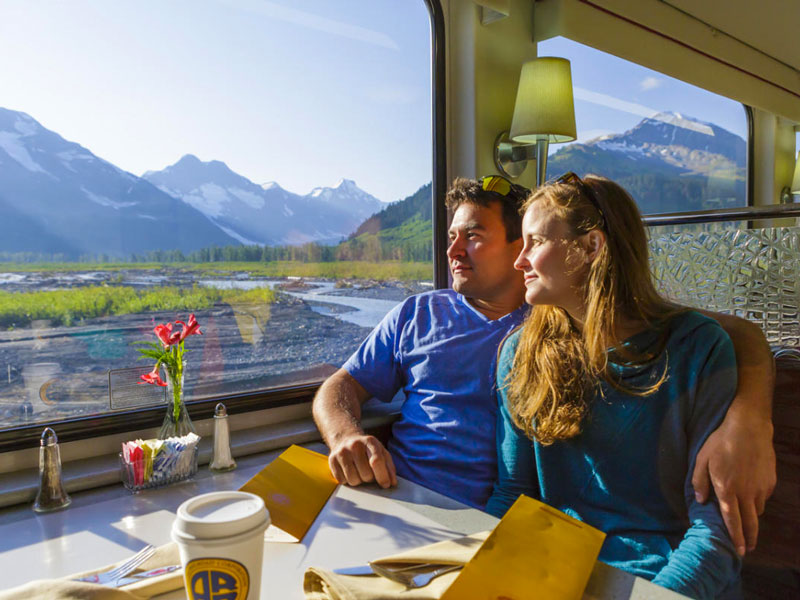 Grand Alaska Rail Cruise Connector | Alaska Railroad Goldstar
